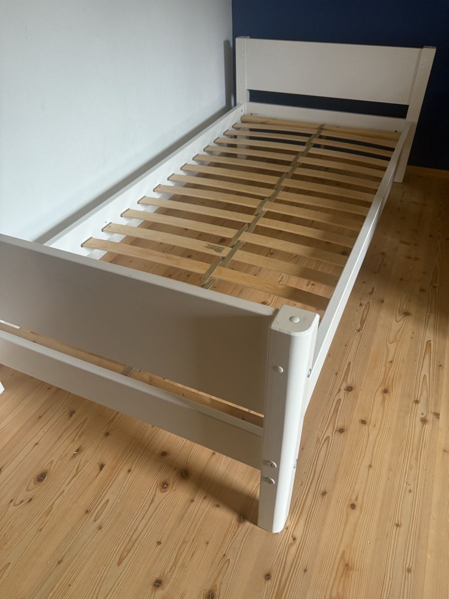 Letti: Bett, Kinderbett inkl. Lattenrost 90/200 – Usato da Brittnau venduto da Malwe 4