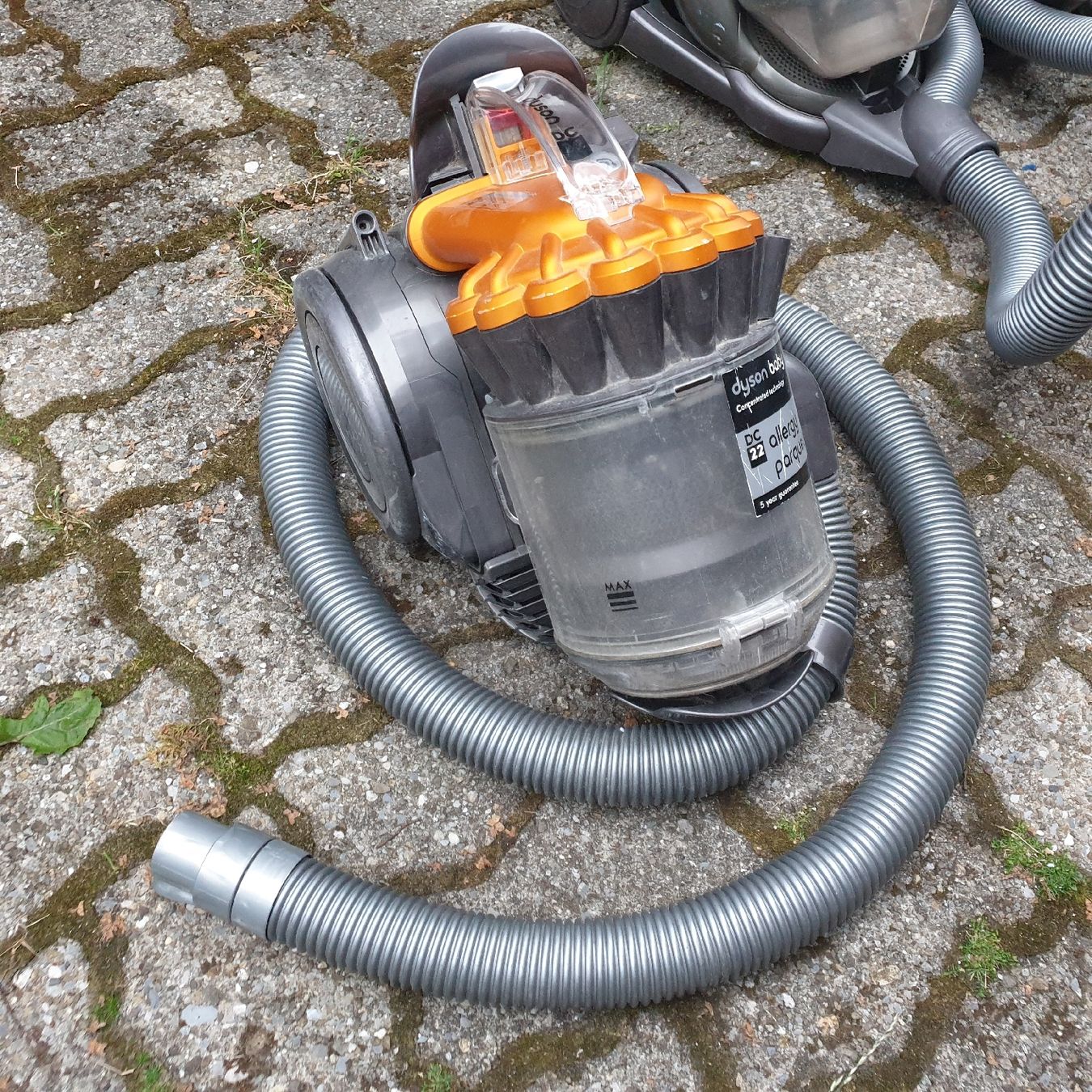 Aspirapolveri & Accessori: 5x Dyson Staubsauger +++ TEILE DC22 DC33 DC19 DC 29 – Difettoso da Val D Illiez venduto da SnowRoof 1