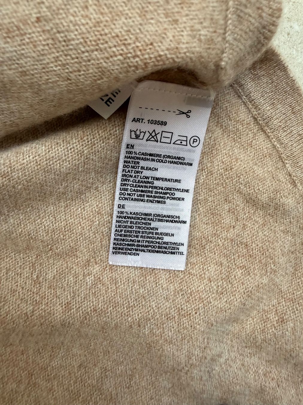 Repeat Maglioni & Felpe: Damen Pullover beige, one size, kurzarm  V-Ausschnitt neu – Nuovo (secondo la descrizione) da St-Sulpice VD venduto da Nnie 6