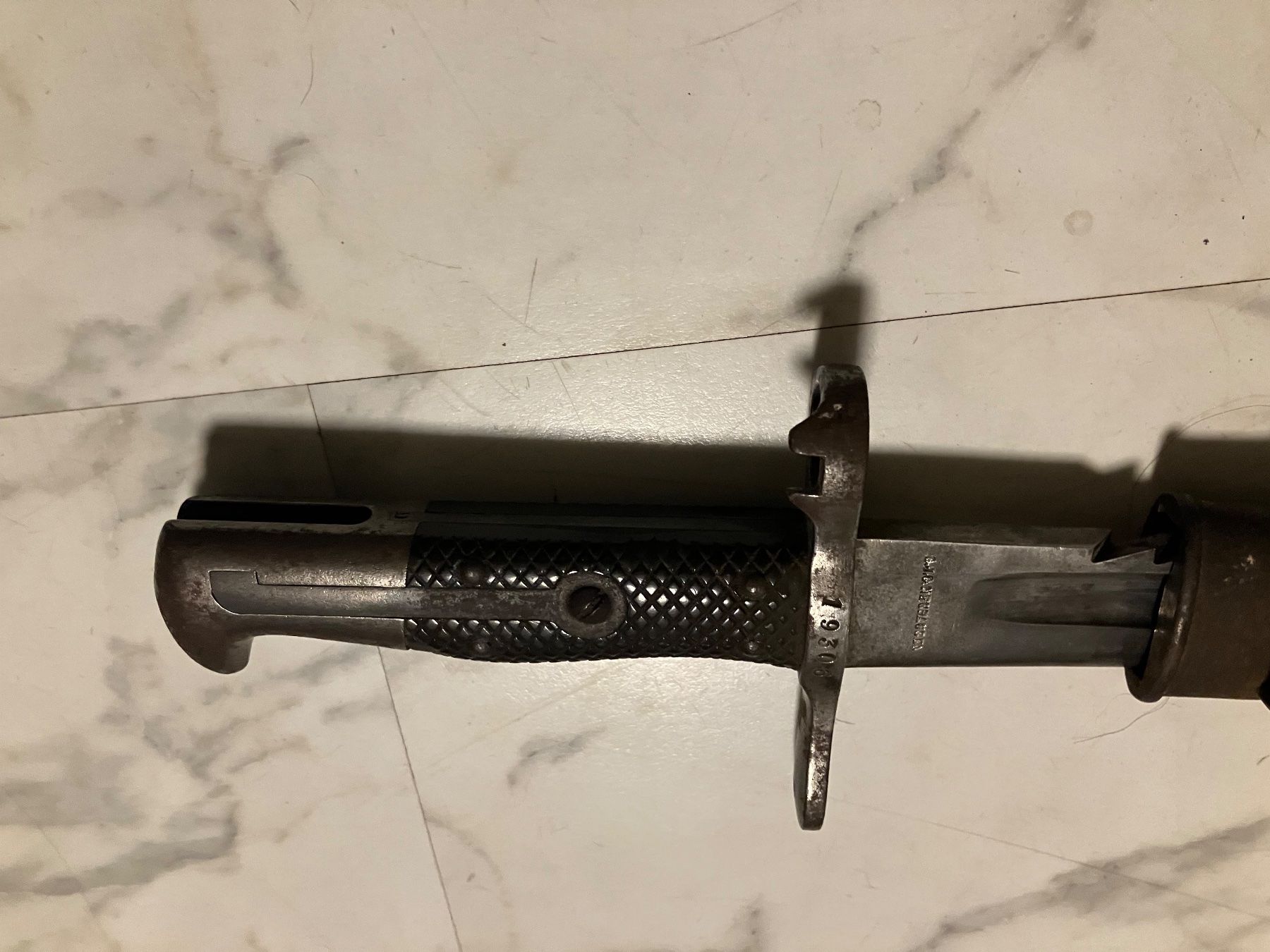 Schweizer Armee Armi bianche: Bajonett mit Scheide militärisch 47cm Klinge alt – Usato da Balterswil venduto da Erbsli77 4