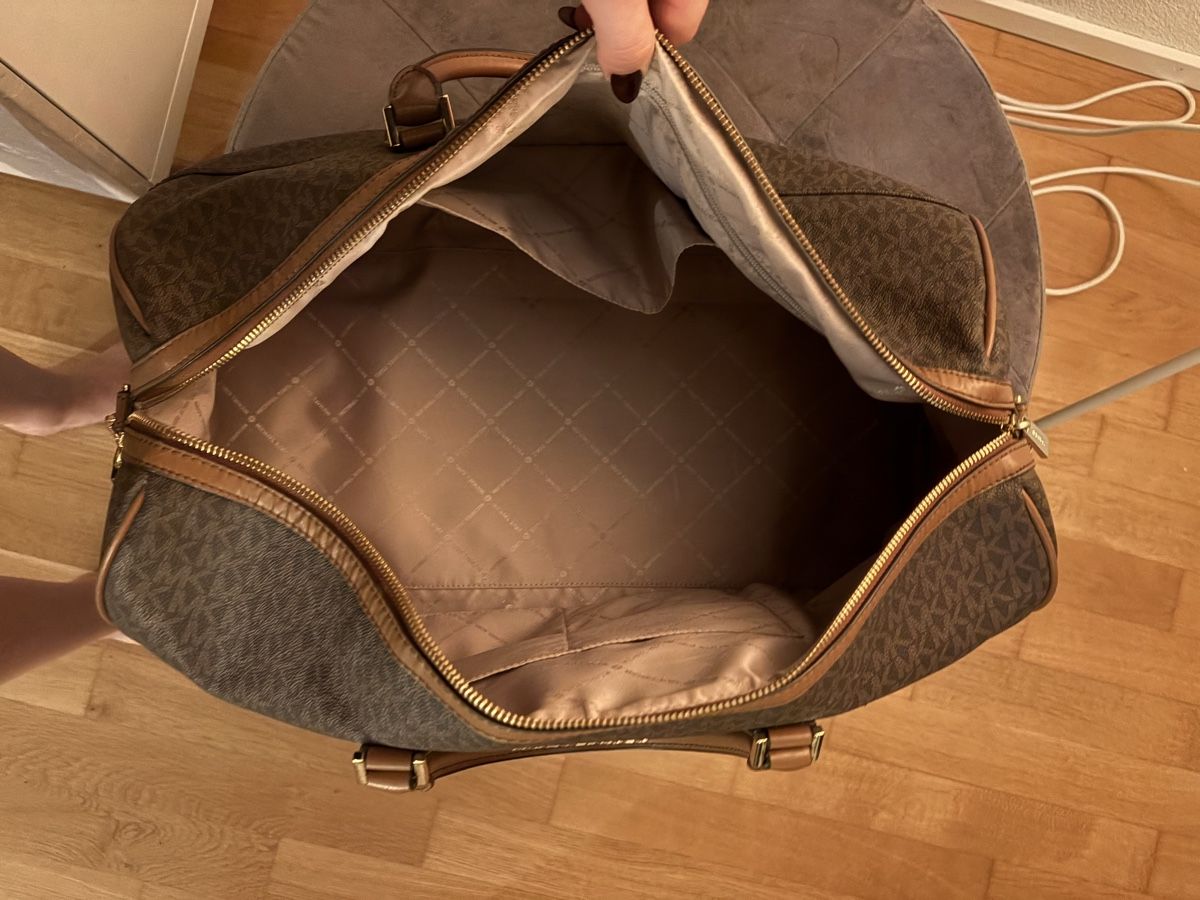 Michael Kors Borse: Michael Kors Reisetasche – Nuovo (secondo la descrizione) da Bürglen TG venduto da ste_s6yp 1