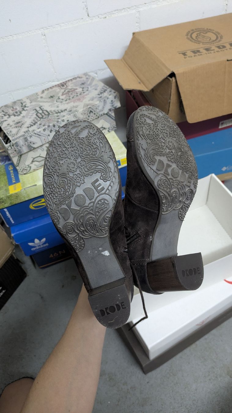 Scarpe da donna: DKODE Stiefeletten braun – Usato da Morgarten venduto da rra_jvw7 3