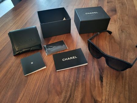 CHANEL Sonnenbrille