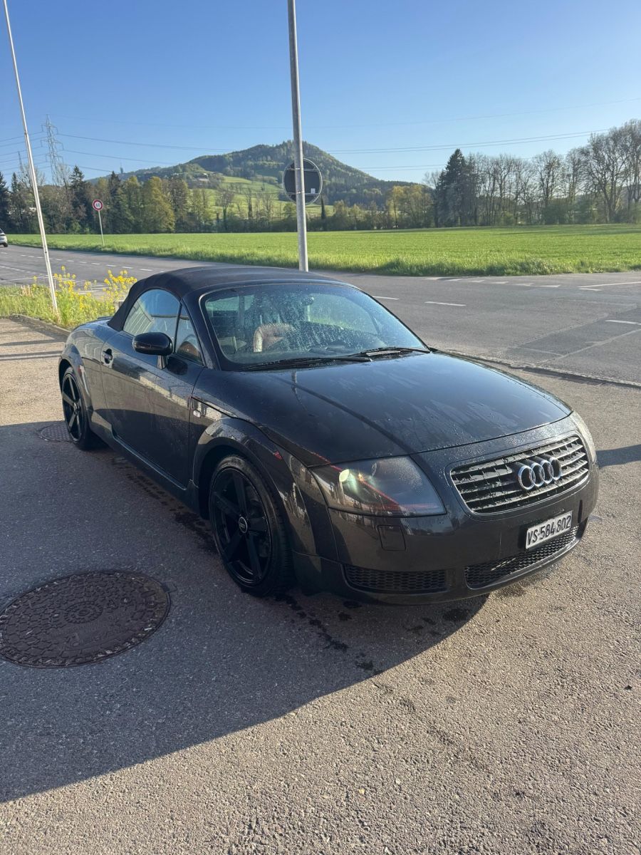 Audi Automobili: Audi TT Cabriolet 1.8 T – Usato da Vevey venduto da mar_mc29 3