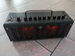 Yamaha THR 10X Gitarrenverstärker & Original Yamaha Tasche