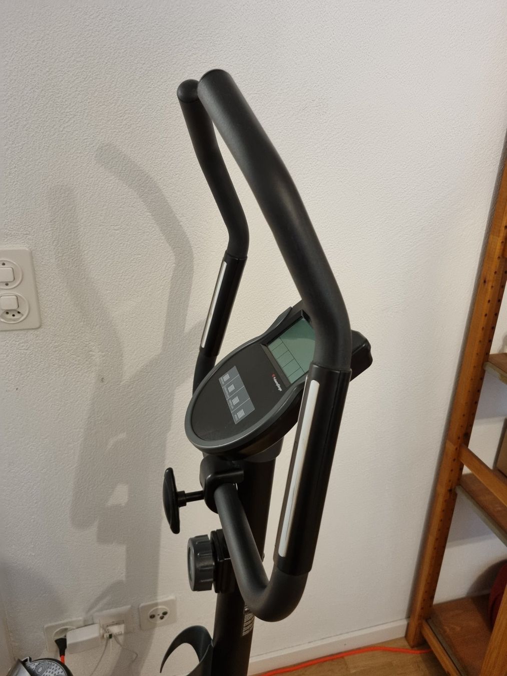 Aldi Hometrainer: Crane Heimtrainer mit Display – Usato da Chur venduto da mir_s8lt 3