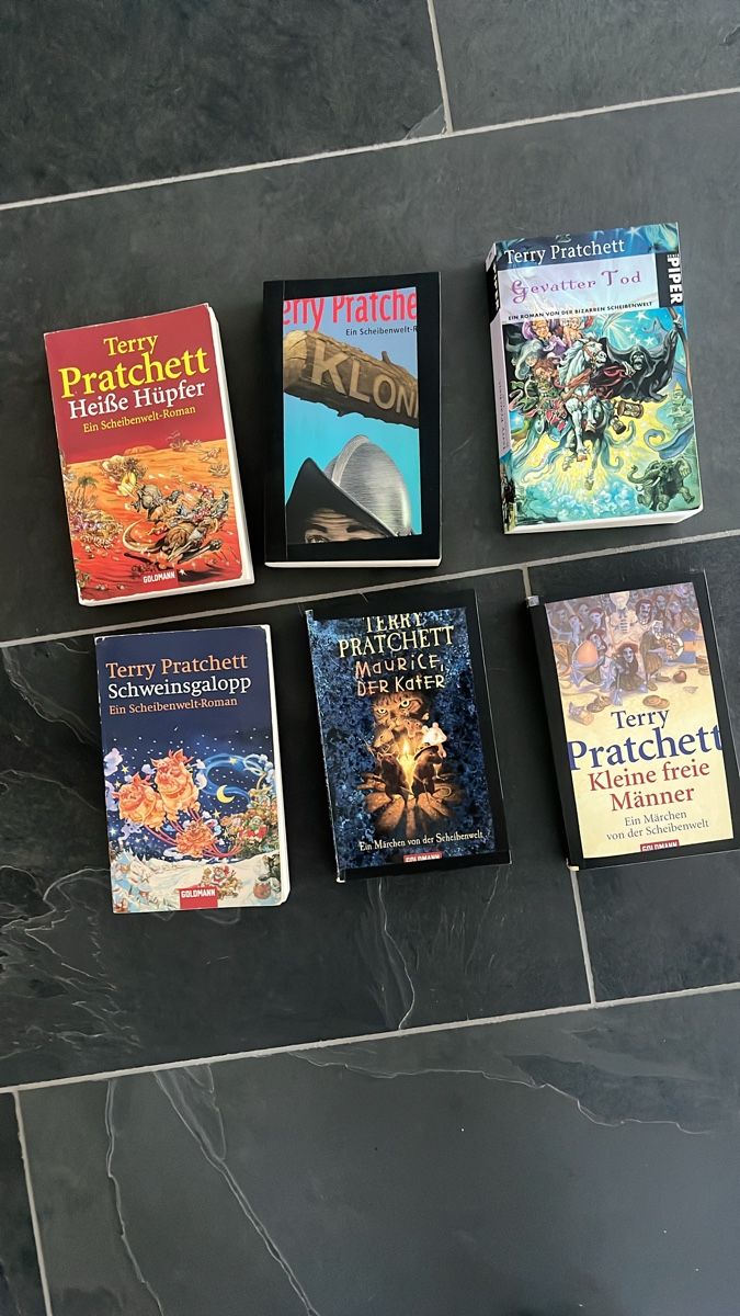 Libri: Terry Pratchett - Scheibenwelt- Romane – Usato da Dotzigen venduto da Fighter2
