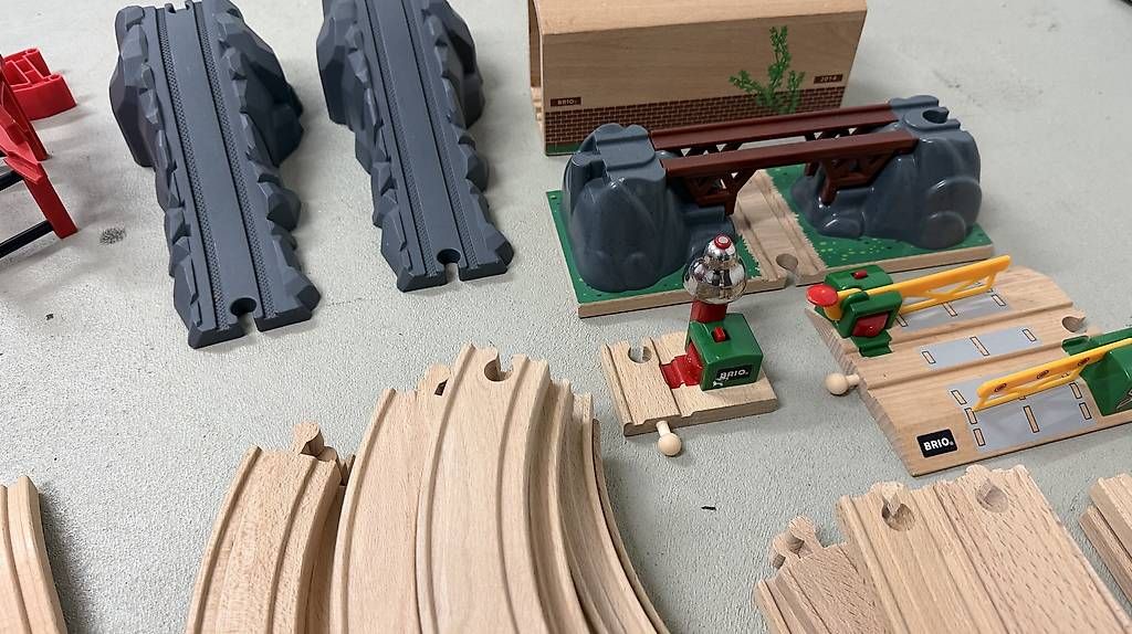 Jouets: Brio Bahn XXL Set – D'occasion à Pfäffikon ZH par Ekgv 1