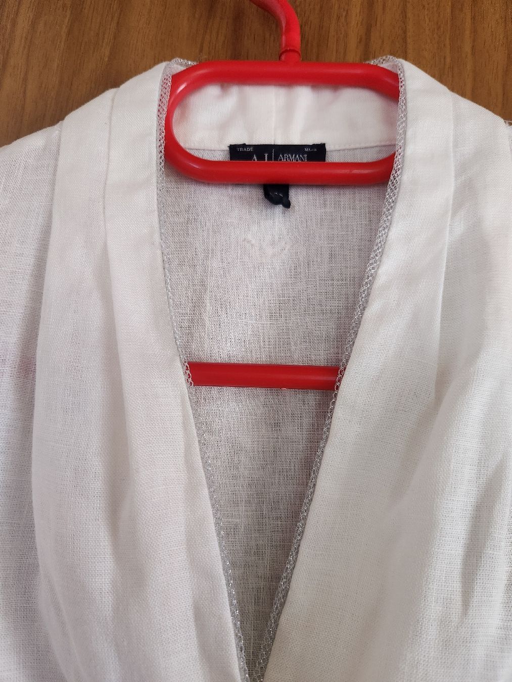 Armani Vestiti: Robe Armani Jeans Blanc Lin Taille 38/40 – Usato da Niedergösgen venduto da Eva2410 2