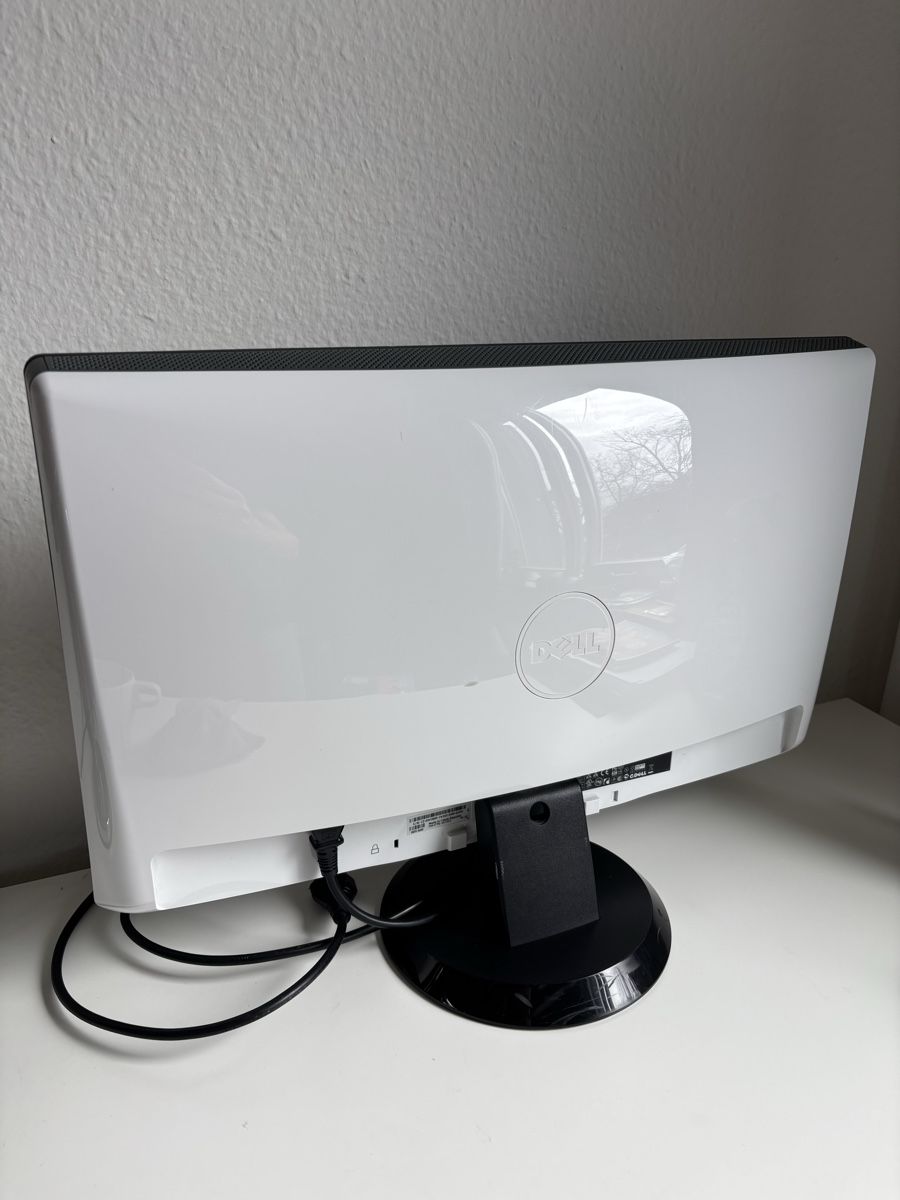 Dell Monitor: Dell Monitor – Usato da Zürich venduto da Dim777 3