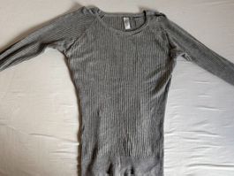 Grauer Pullover Strickpullover Gr. S Top Zustand