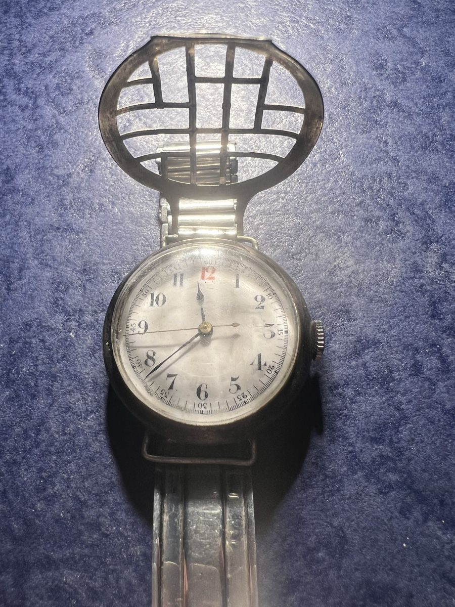 Waltham Orologi: Waltham (evtl) Graben Uhr – Usato da Laufen venduto da groove60 2