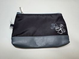 Kleine Tasche