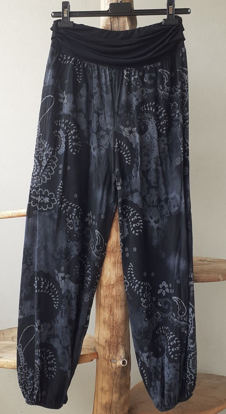 Hosen: Today leichte Sommerhose, M – Gebraucht aus Bern von Solarsystem 3