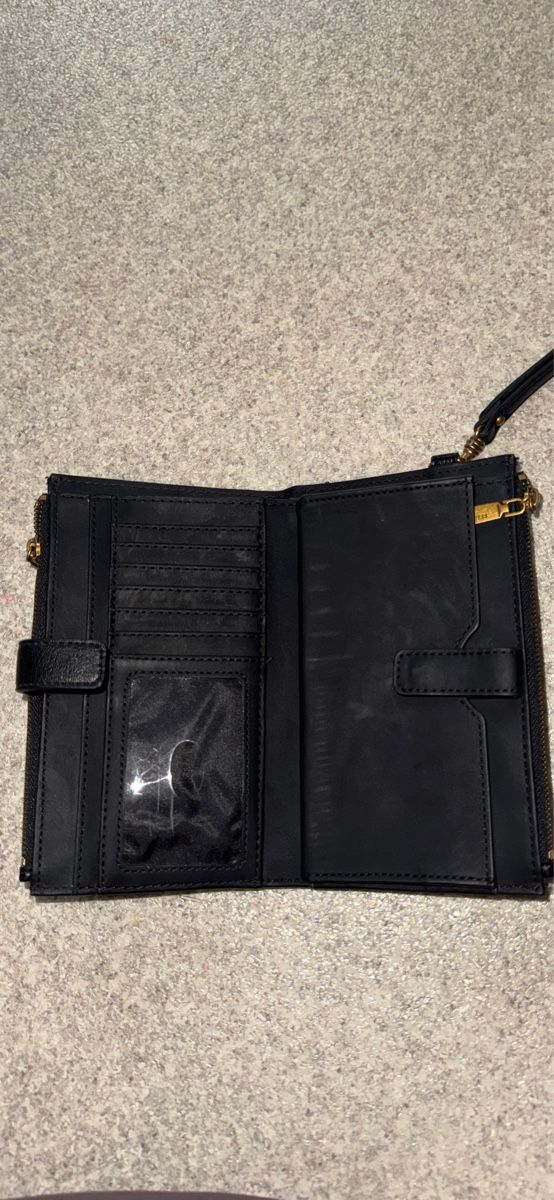Guess Portamonete: Guess Portemonnaie – Usato da Oberentfelden venduto da ale_k6mj 1