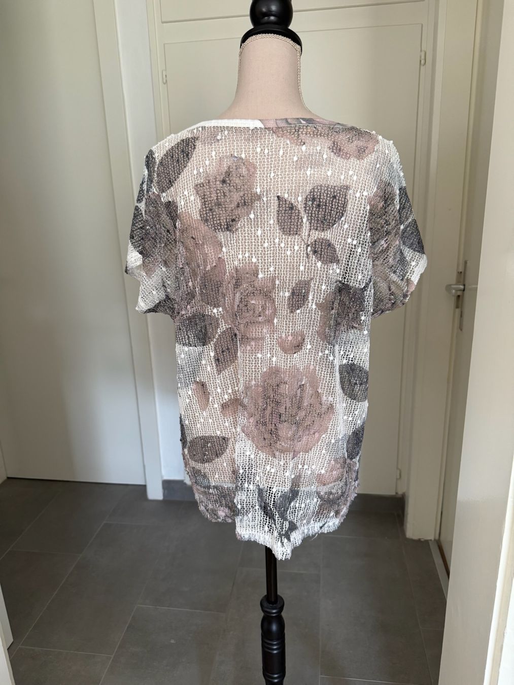 Top: Top - M – Usato da Sion venduto da accroshoes 2