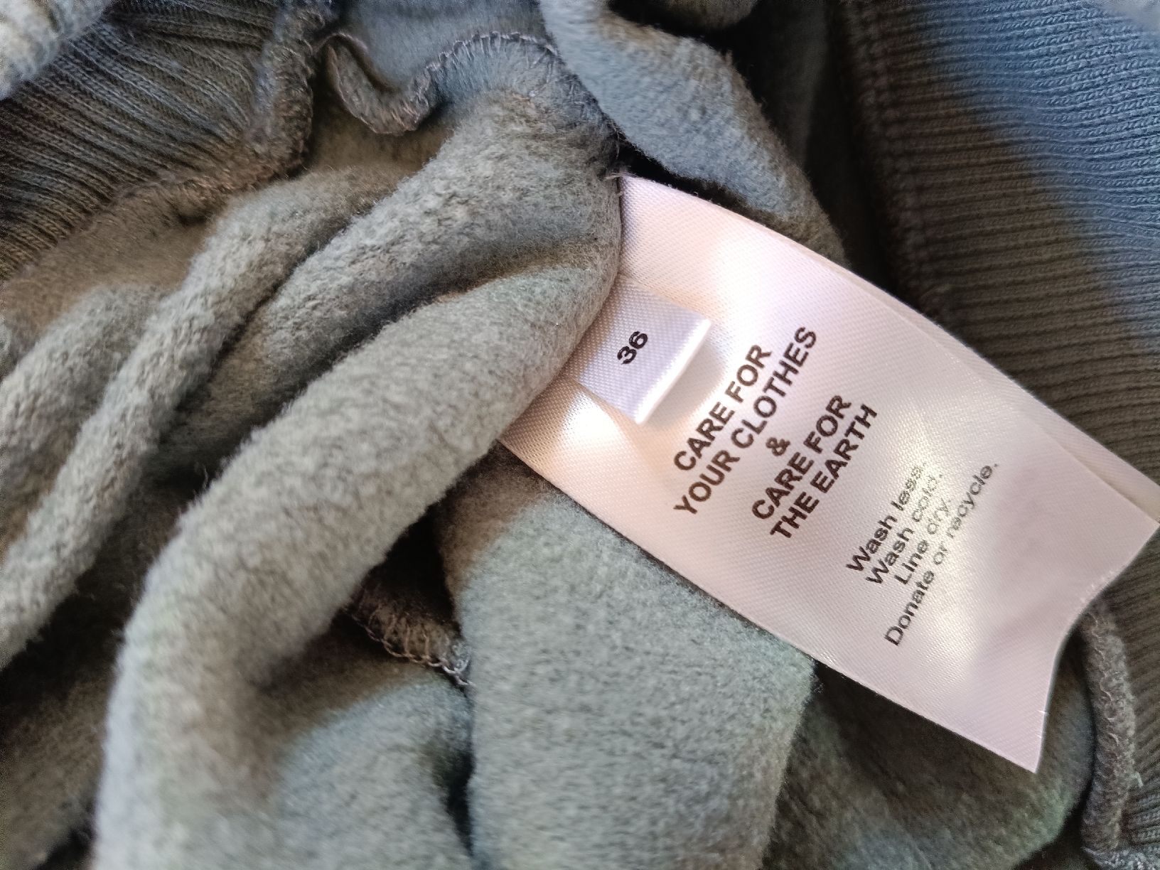 Pullover & Sweatshirts: Eco Damen-Sweater in dunklem Mint, Grösse 36 – Gebraucht aus Adliswil von Vimovi 3