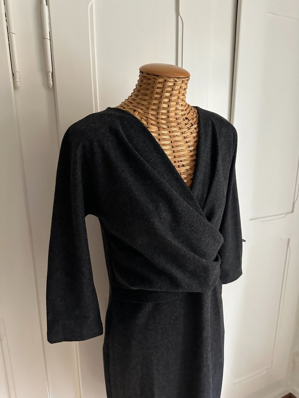 Max Mara Robes: WEEKEND MAX MARA - Etuikleid dunkelgrau L – D'occasion à Zürich par Diazaio 1