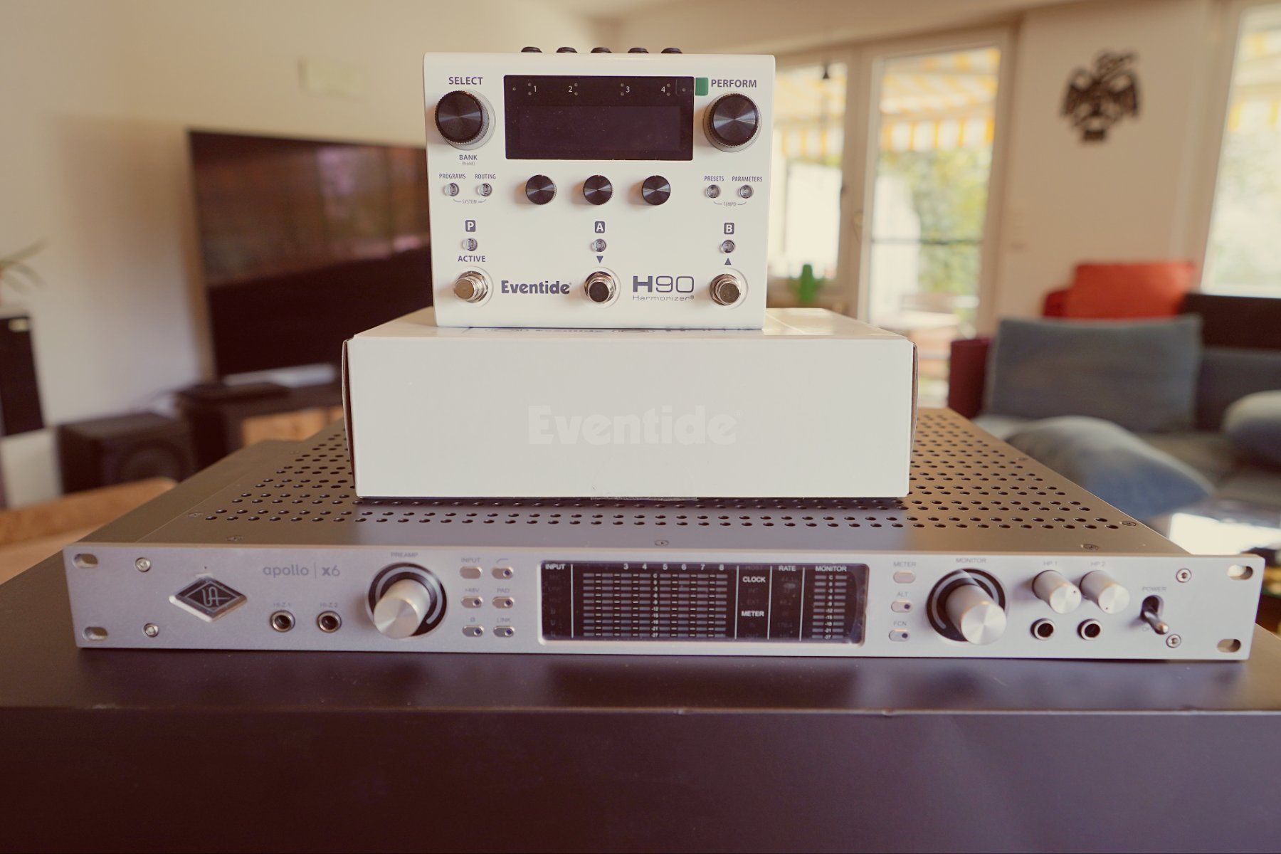 Gibson Strumenti musicali: Gibson Universal Audio x6 Eventide 90 – Usato da Oberwil BL venduto da dum_772f 5