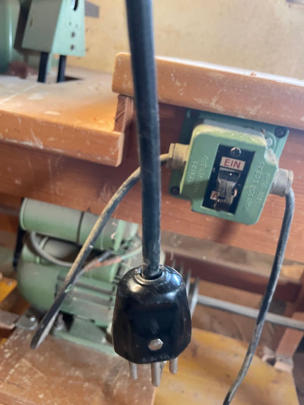 Inca Tutte le macchine: Inca Abrichthobelmaschine – Difettoso da Sevelen venduto da huhu02 4