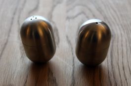Humpty Dumpty Salz und Pfefferstreuer von Philippi