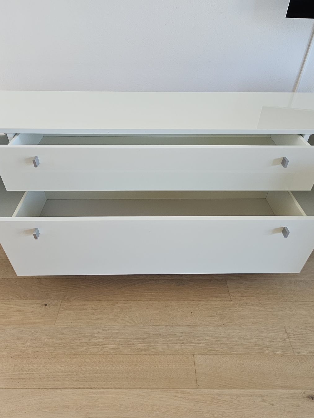 Cassettiere: Sideboard Lack, cremefarbig – Usato da Rüti ZH venduto da vro_5mnb 2