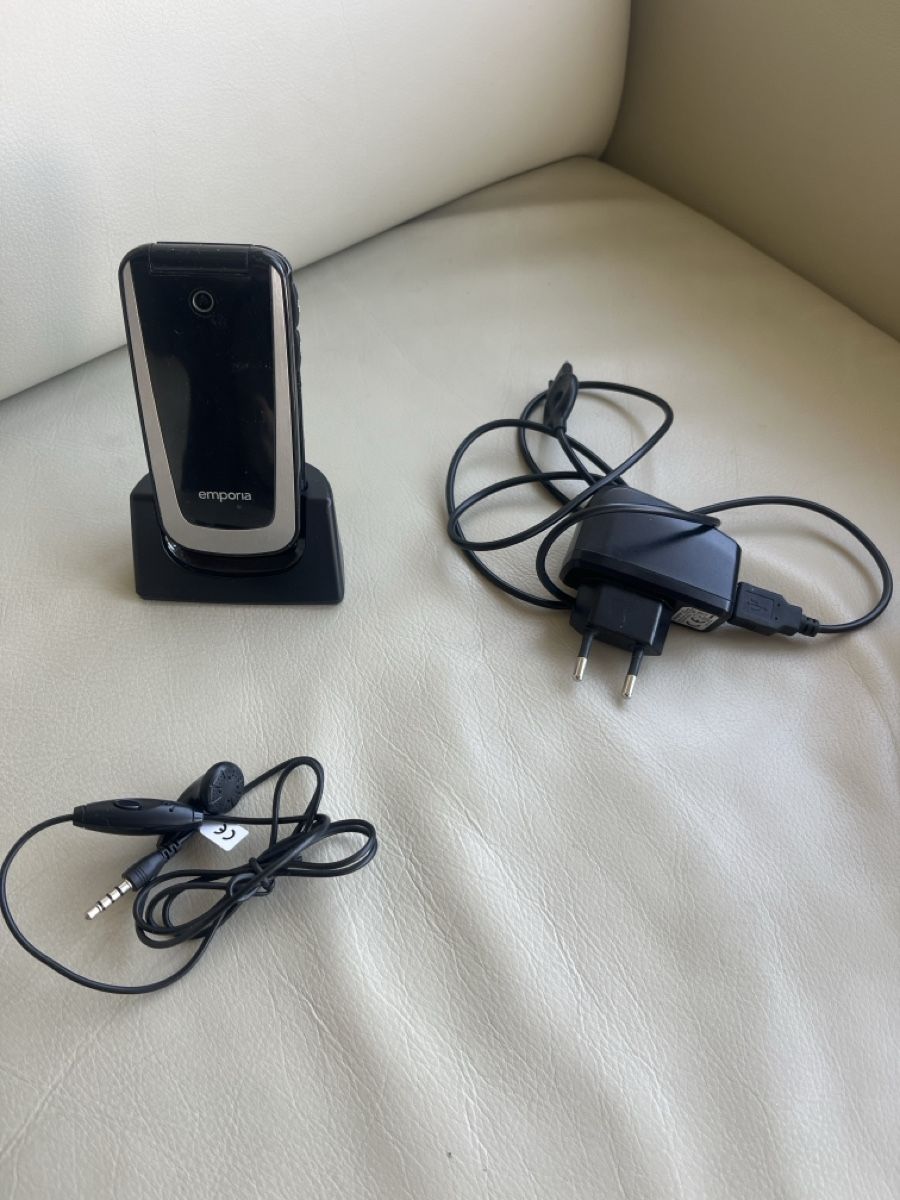 Emporia Handys / Smartphones: Seniorenhandy Emporia Klapphandy mit Ladestation, Top! (54) – Neu (gemäss Beschreibung) aus Effretikon von erbaeff 3