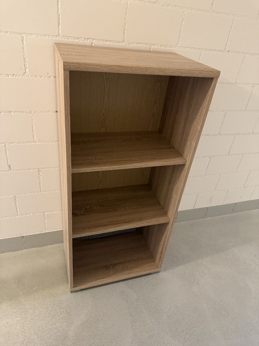 Scaffali: Kleines Regal Holzoptik mit 3 Fächern – Usato da Winterthur venduto da beauty_rose