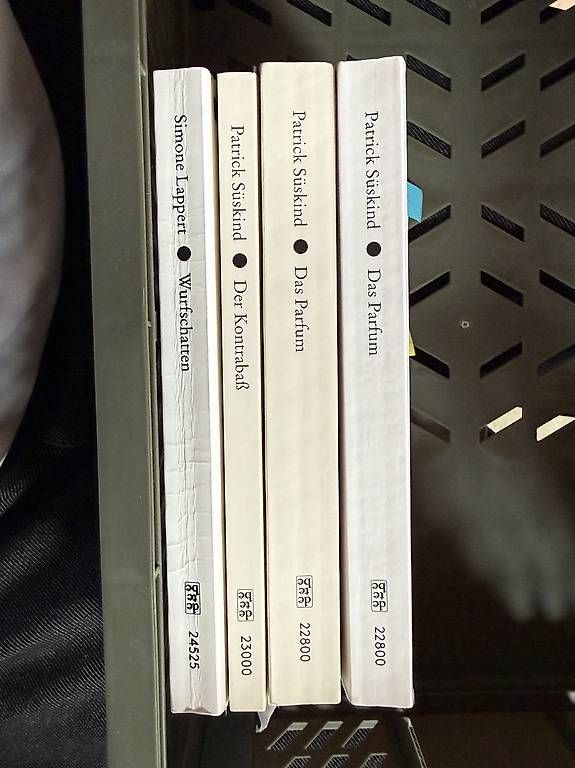 Libri: Deutsch Bücher, pro Stück 7 CHF – Usato da Sarnen venduto da ale_7ph7 1