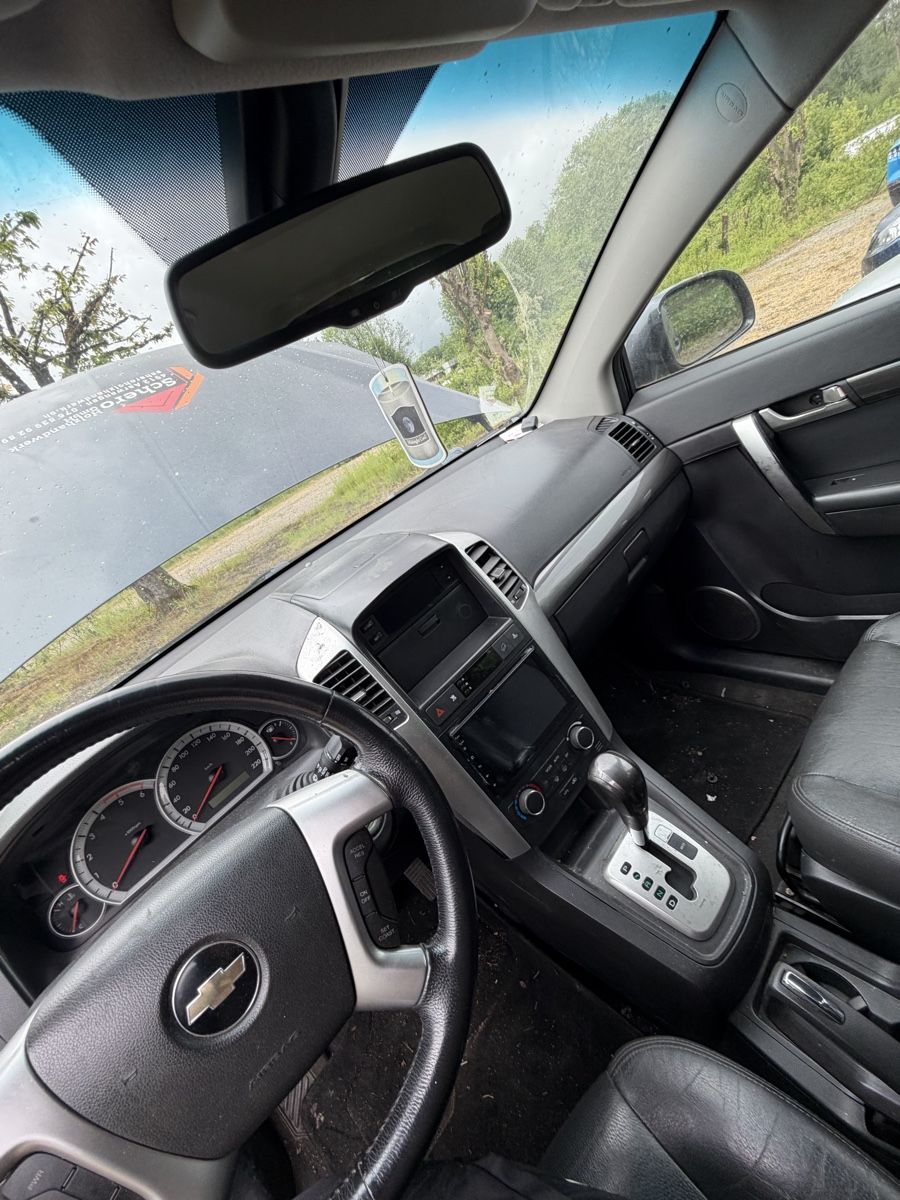 Chevrolet Automobili: Chevrolet captiva 2.0 d 7 sitze – Usato da Selzach venduto da jos_xg2y 7