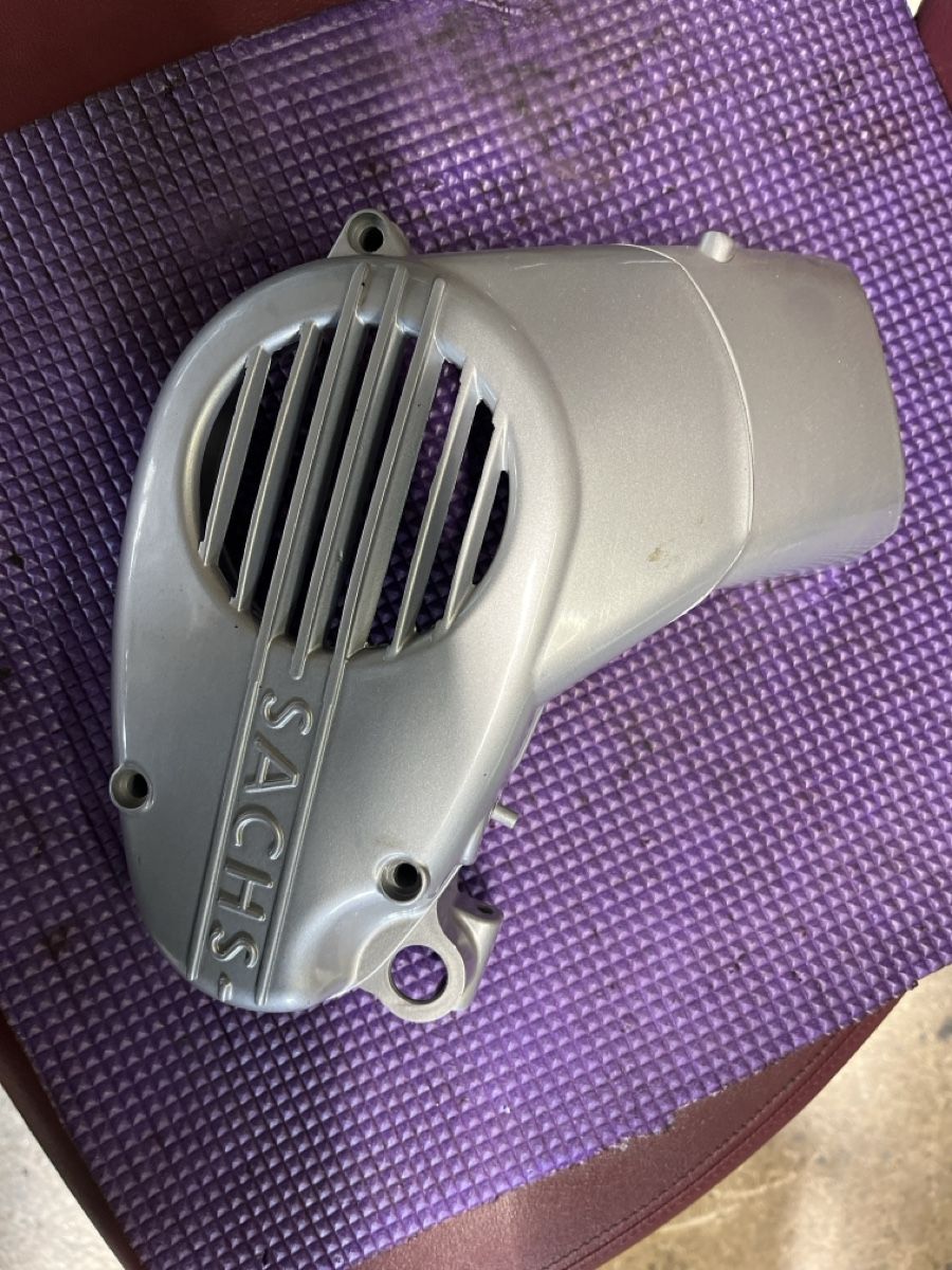 Sachs Ciclomotori: Sachs 502/3 Gebläse Abdeckung Neu – Nuovo e nell'imballaggio originale da huttwil venduto da Pakora 3