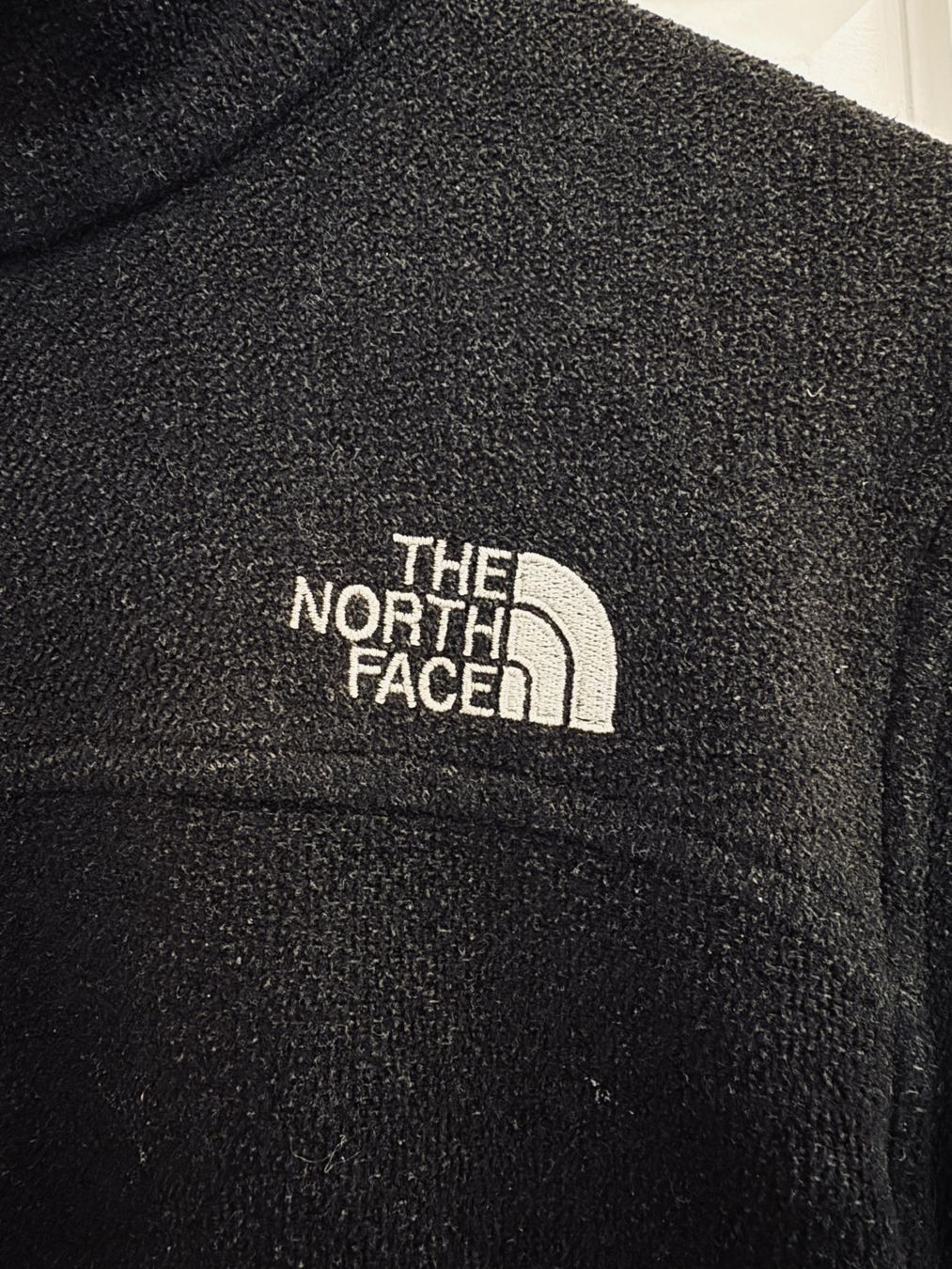 North Face Giacche: Polaire noire The Nort Face – Usato da giffers venduto da sev_c9x9 1