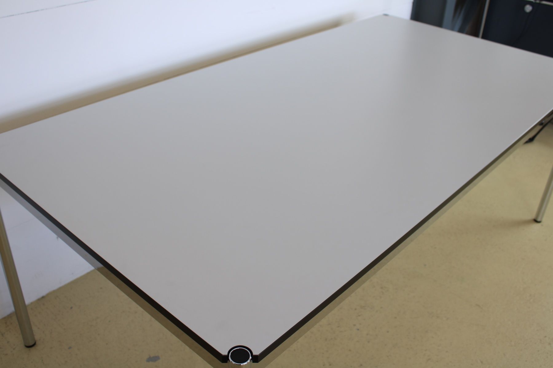 USM Tavoli: USM Tische /175 x 1m – Usato da Meinisberg venduto da atelier_TILIJA 5