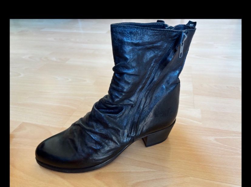 Scarpe da donna: Shoto Boots Damen, 39 – Usato da Herrliberg venduto da co_keller 1