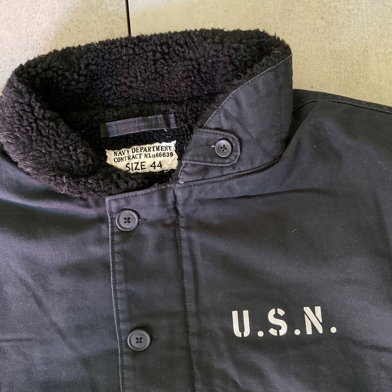 Jacken: 2000s USN Vintage Deck Jacket Replica – Gebraucht aus Bern von shoprestoredvintage 1