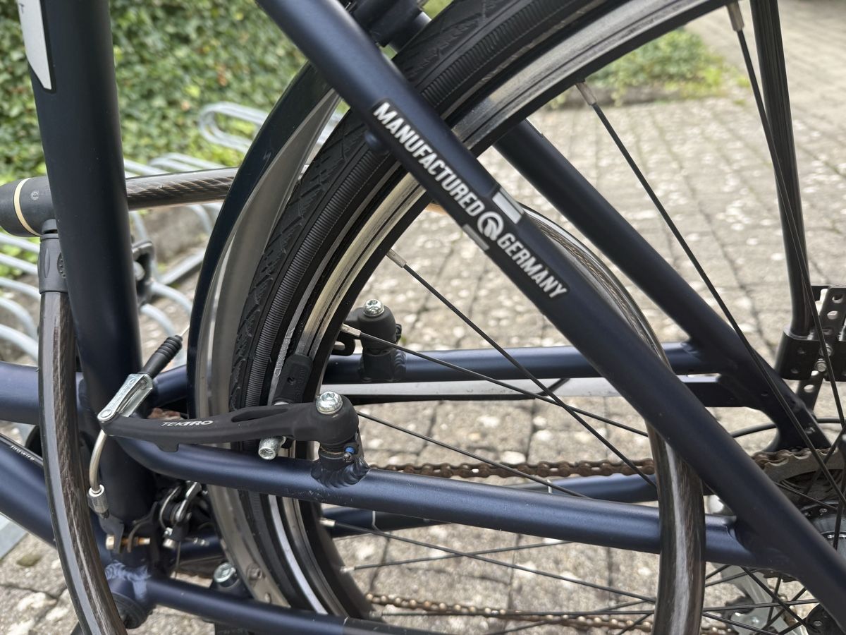 Velos: Velo - gratis – Defekt aus Hedingen von Jasmina 2