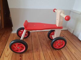 Quadricycle en bois