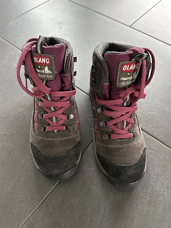 Scarpe per ragazzi: Kinder-Wanderschuhe von OLANG 35 – Usato da Berg SG venduto da ACDS