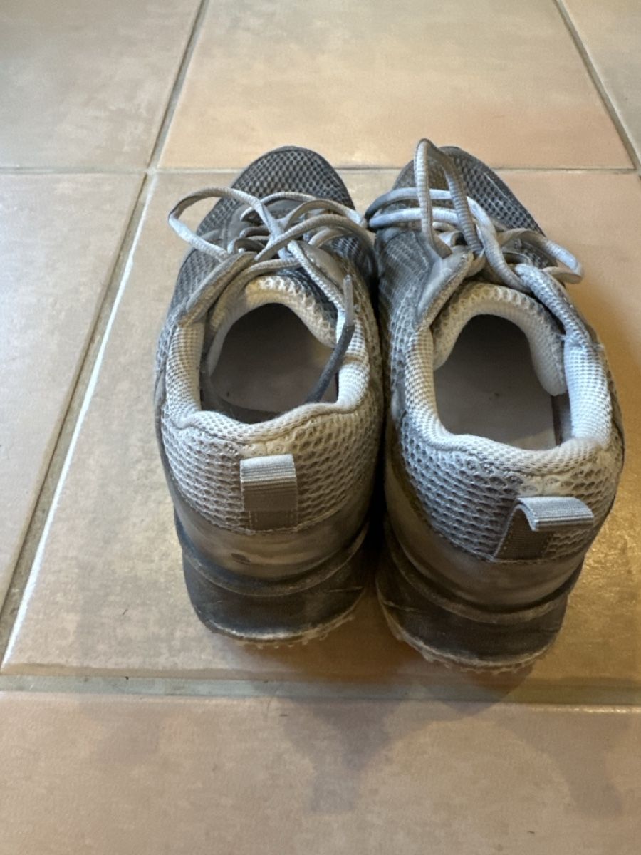 Zara Scarpe da donna: Sneaker Zara grau Grösse 41 – Usato da Oberentfelden venduto da HennaBina 4