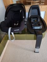 Neuwertige Maxi Cosi Tinca mit Familyfix2 Isofix station