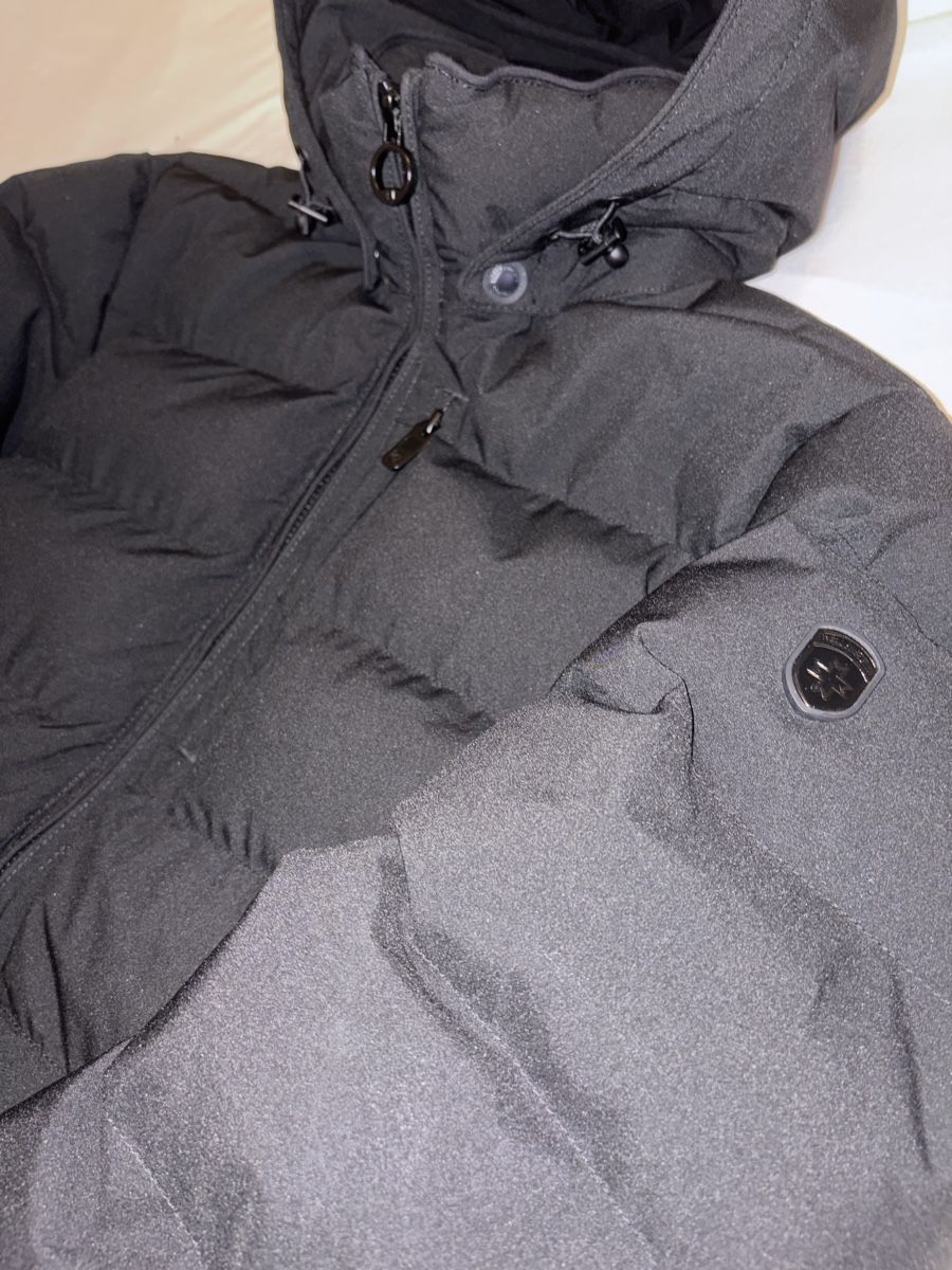 Wellensteyn Jacken: Wellensteyn Winterjacke / Black / size M – Gebraucht aus Urdorf von YannisW. 2