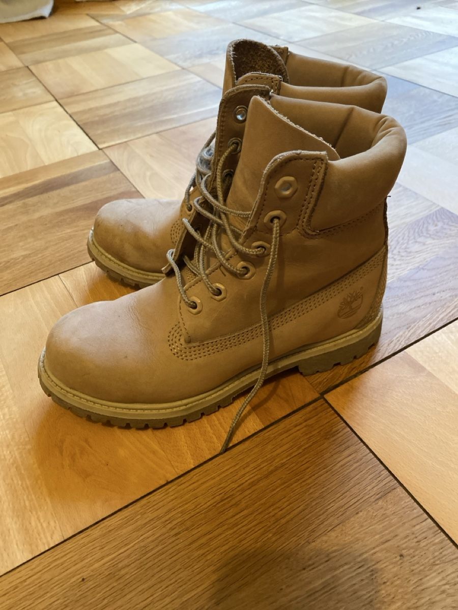 Timberland Scarpe per ragazzi: Timberland Boots beige – Usato da Biel/Bienne venduto da TheLoulou 1