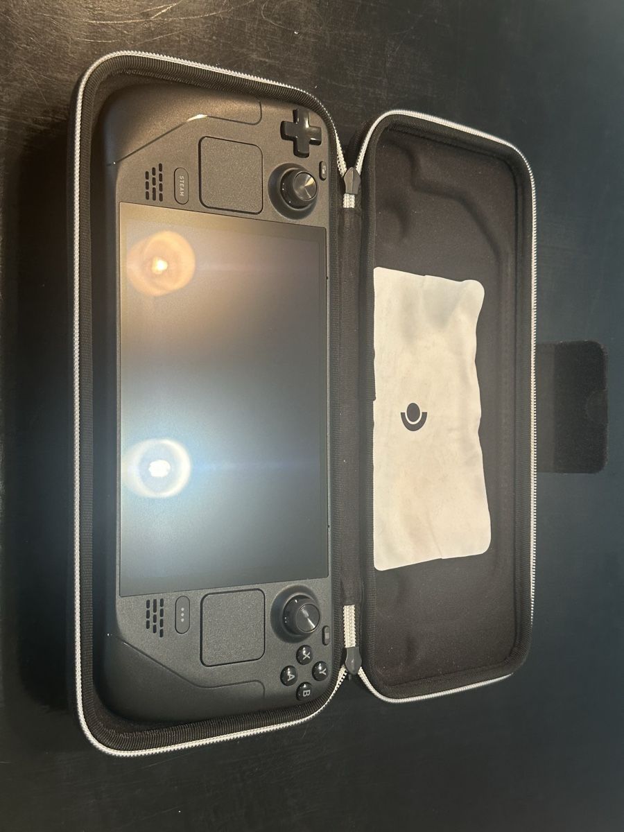 Valve Console: Steam Deck – Usato da Flums venduto da nad_m8br
