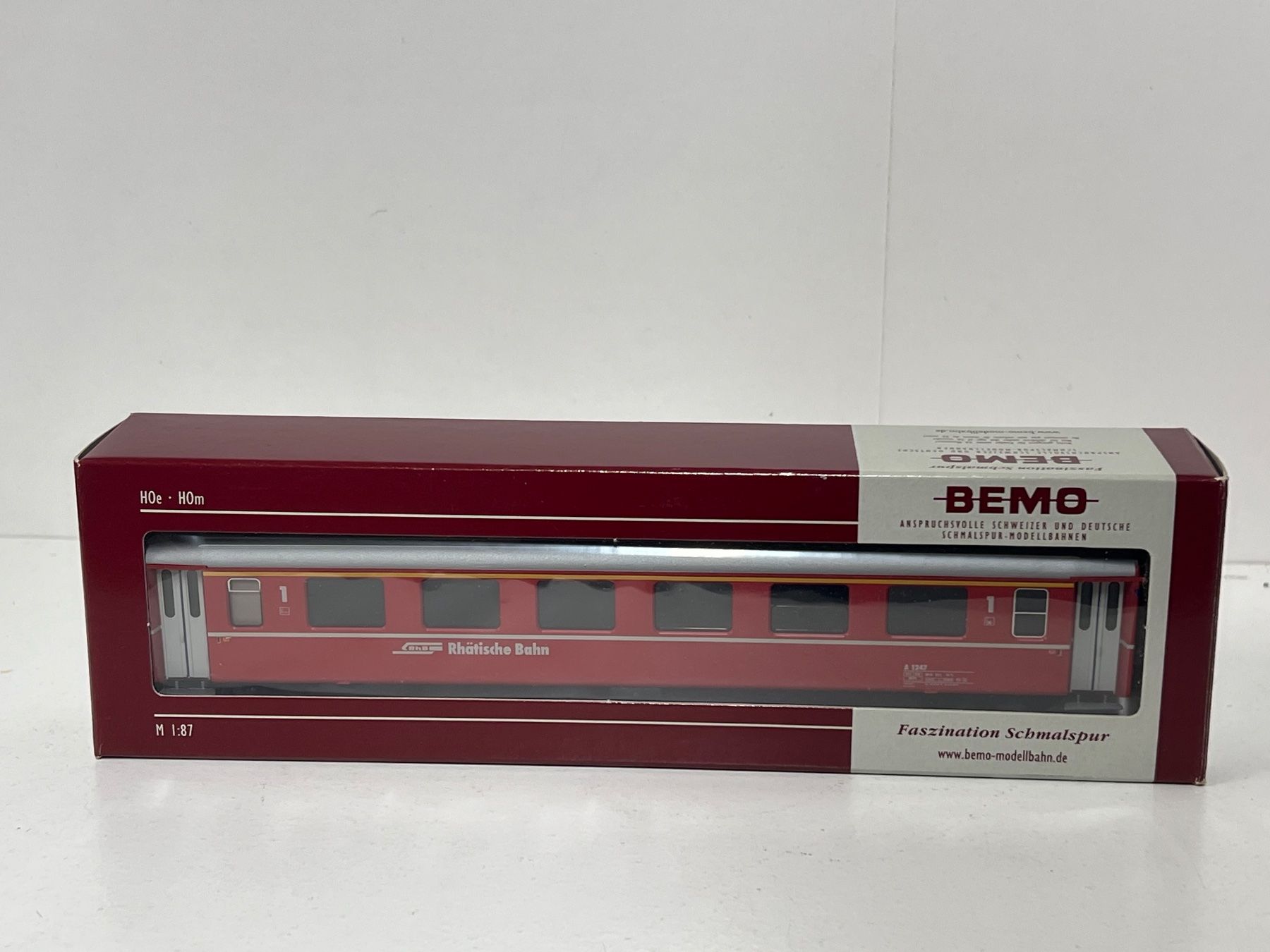 Bemo Modellini di ferrovie: Bemo 3252 157 RhB A 1247 Einheitswagen / refit – Nuovo e nell'imballaggio originale da Neuenhof venduto da ludovicco