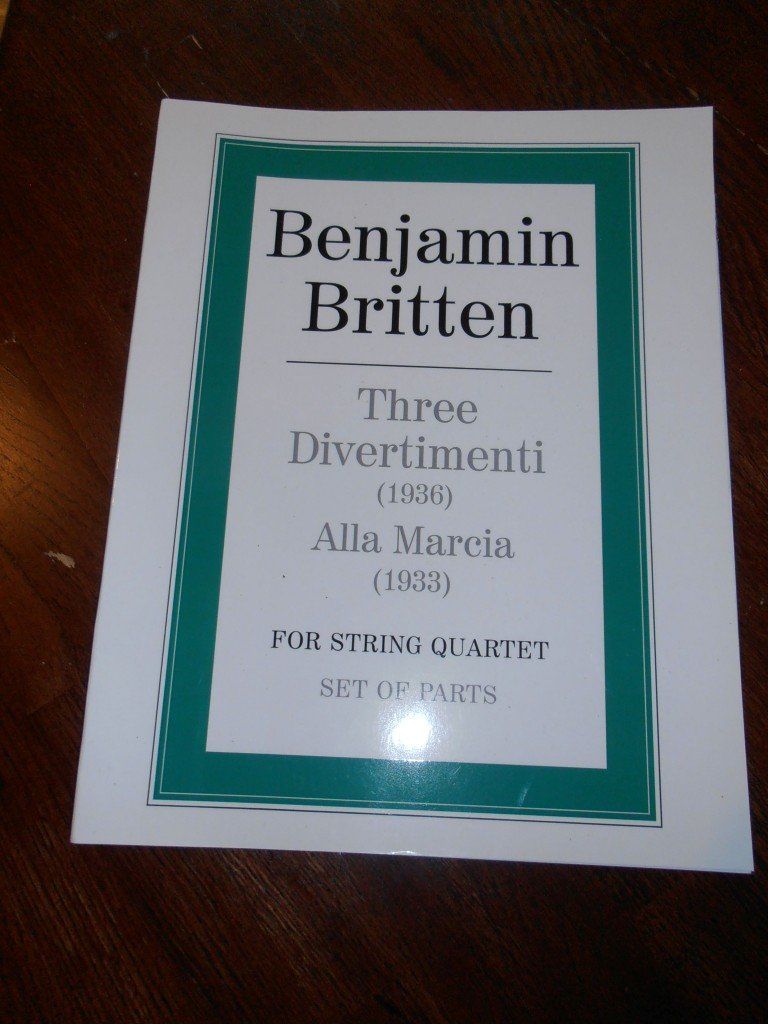 Libri: Benjamin Britten - Three Divertimenti & Alla Marcia – Usato da Zürich venduto da Gretchen
