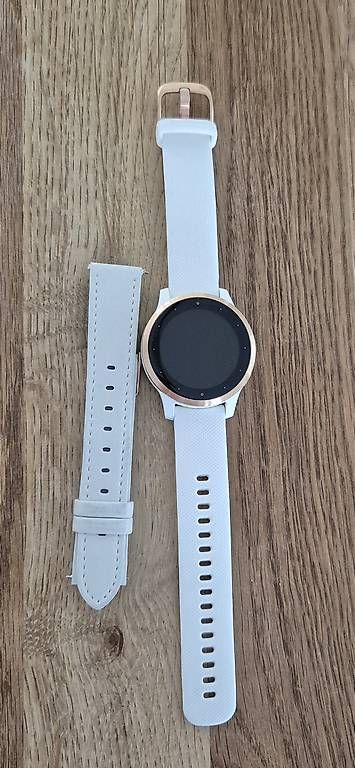 Smartwatch: Garmin Vivoactive 4s – Gebraucht aus Lommis von Pumucklrot 2