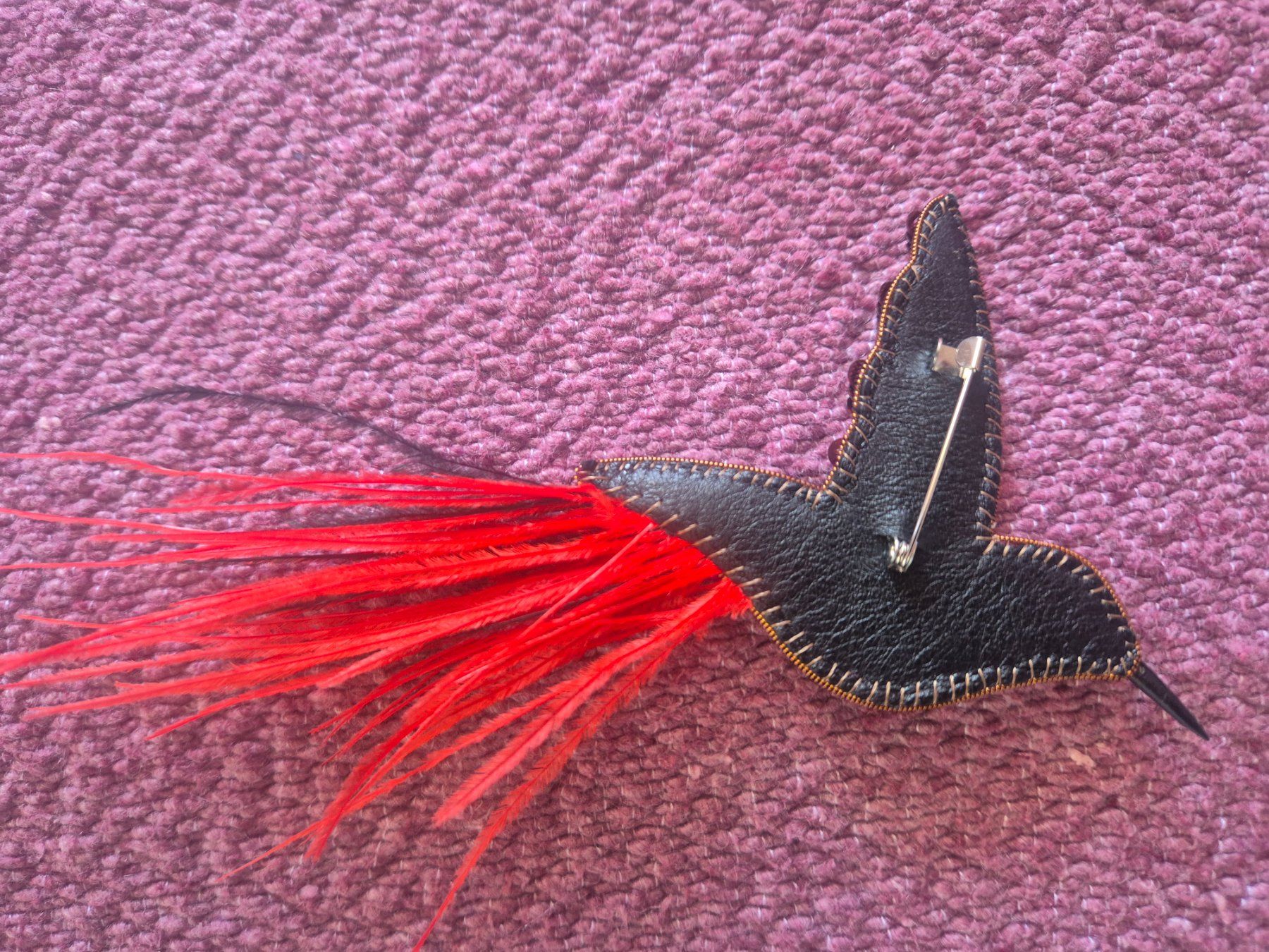 Spille & Fermagli: Red bird brooch – Usato da Zürich venduto da monadiederich 2