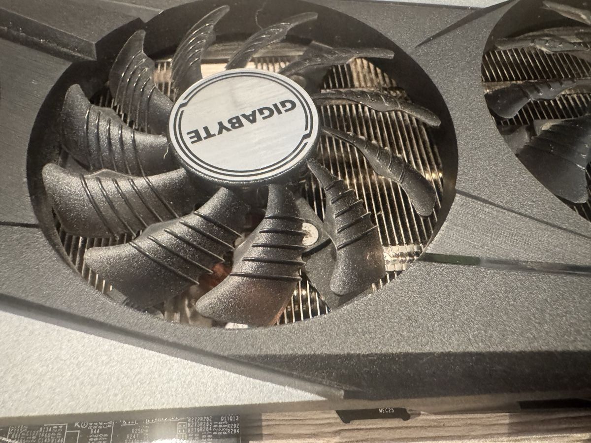 Gigabyte Cartes graphiques: Scheda Video GeForce 3060Ti – D'occasion à Gravesano par Lovaz98 3