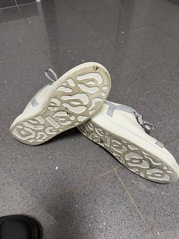 Alexander Mcqueen Chaussures hommes: Alexander McQeen – D'occasion à Horw par SaveIT 4