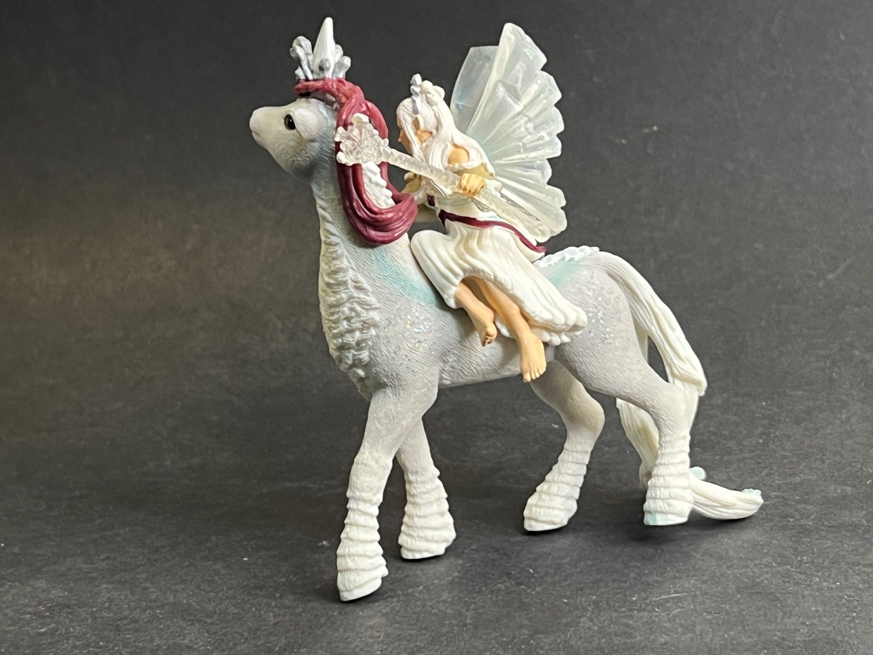 Schleich Statuette: Schleich Bayala Sunaya Elfenkönigin – Usato da Ennetbaden venduto da mapa05 6
